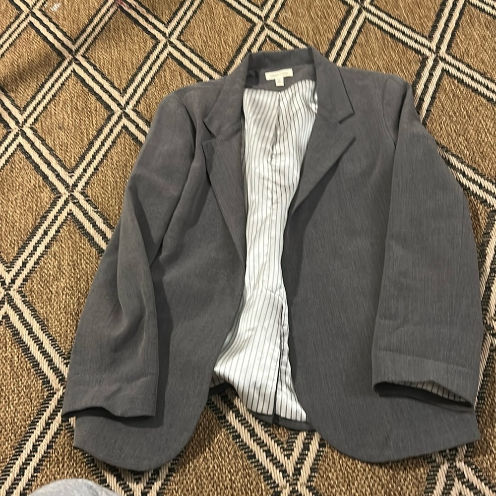 Silence + Noise grey blazer